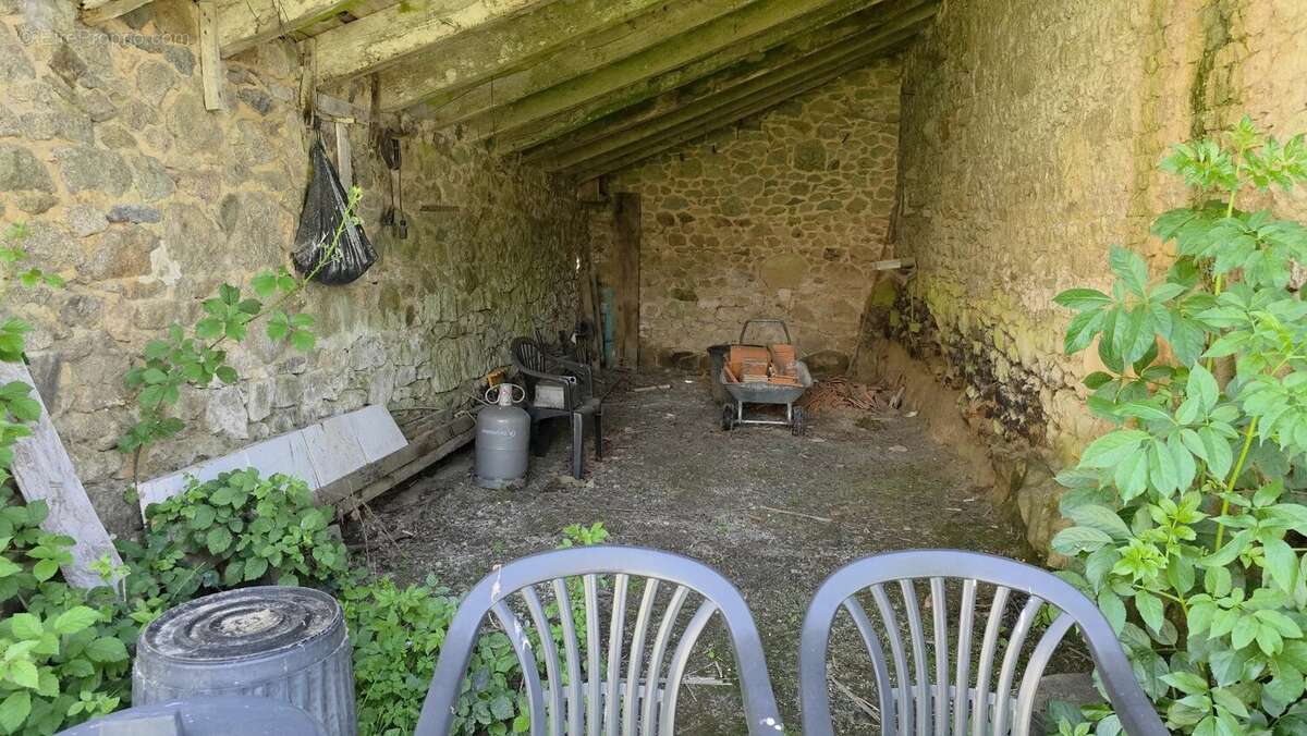 À vendre : maison de campagne 3 chambres et terrain - THIAT (87) - photo 21