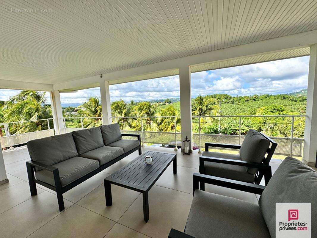 Maison à LE LAMENTIN