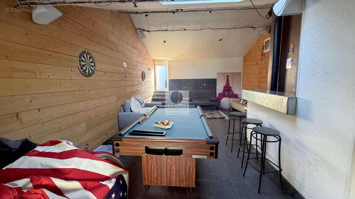 Maison à ETOILE-SUR-RHONE