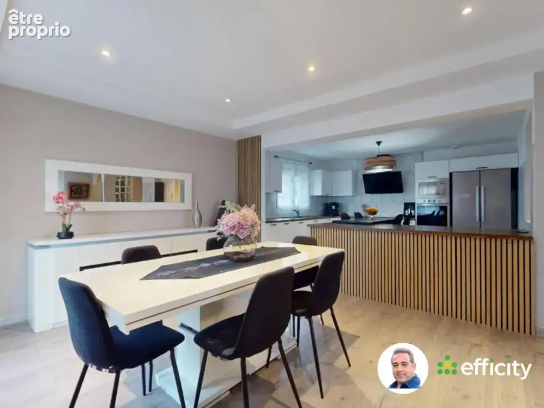 Maison 6 pièces 175 m² à vendre à Chatillon-Sur-Chalaronne (01400) - photo 3