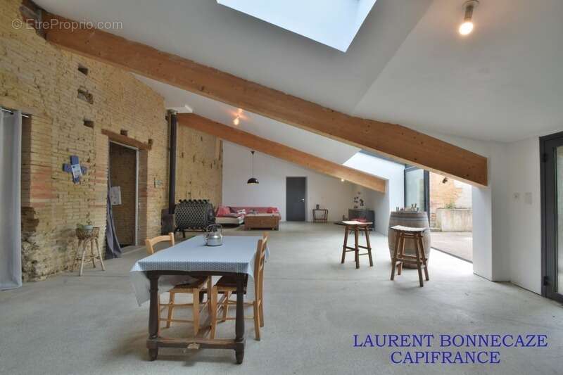 Maison à MAS-GRENIER