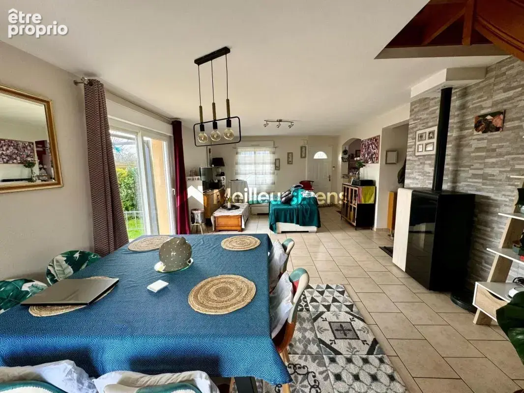 Pavillon 112 m² – 4 chambres – laval thévalles – terrain 583 m² – garage 33 m² - photo 3