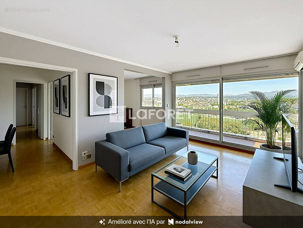Appartement à MARSEILLE-10E