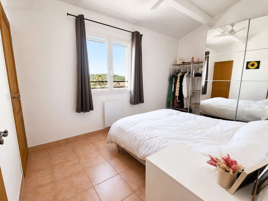 Appartement à COUDOUX