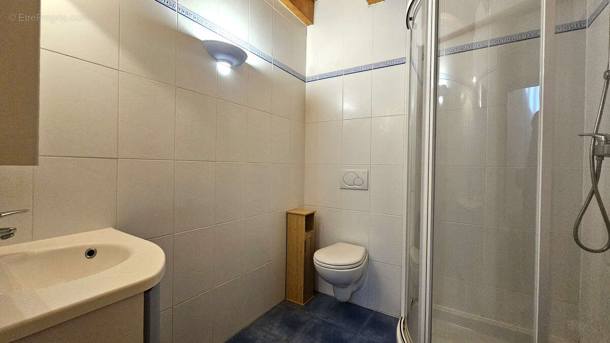 Maison à PREVESSIN-MOENS