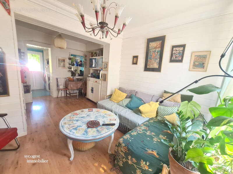 Maison à NOISY-LE-SEC