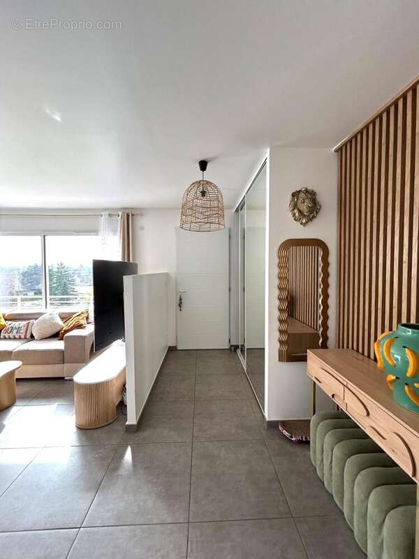 Photo 5 - Maison à ESTRABLIN