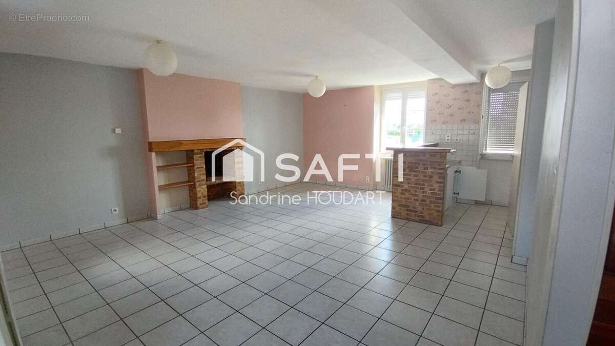 Photo 3 - Maison à LANDISACQ