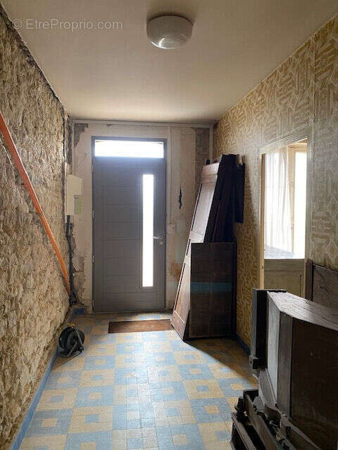 Maison Avrille 4 pièce(s) 110 m2 - photo 12