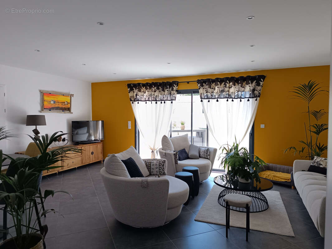 Maison à SAINT-SULPICE-DE-ROYAN