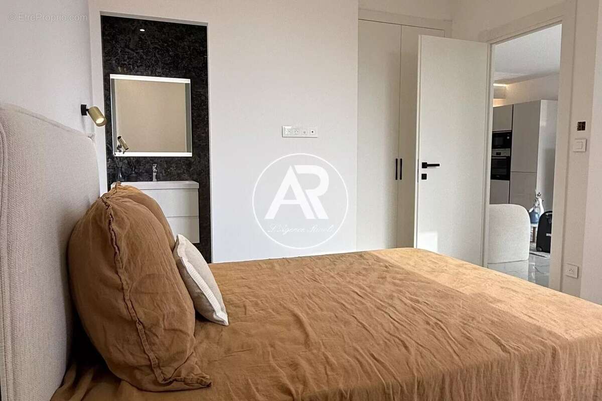 Appartement à VILLEFRANCHE-SUR-MER