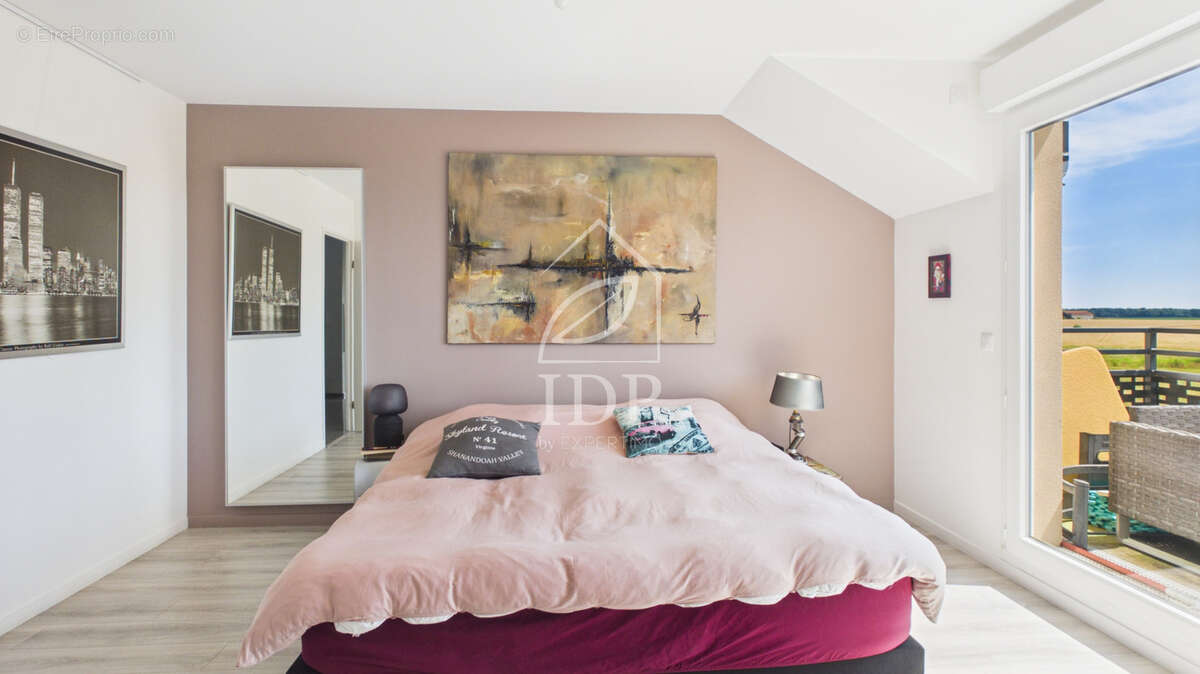 Appartement à SAINT-PIERRE-DU-PERRAY