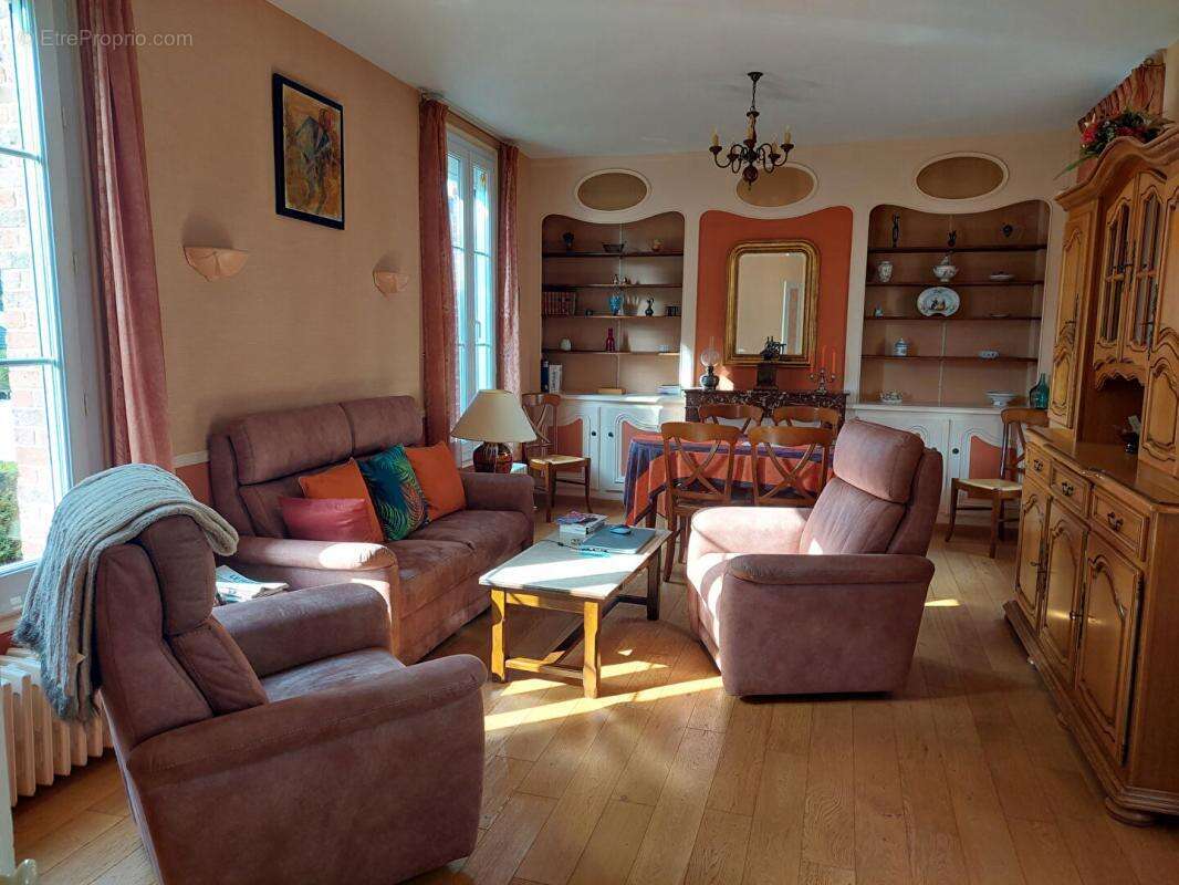 Maison à LILLEBONNE