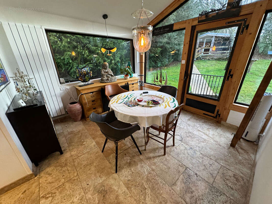 Maison à SAINT-LEGER-EN-YVELINES