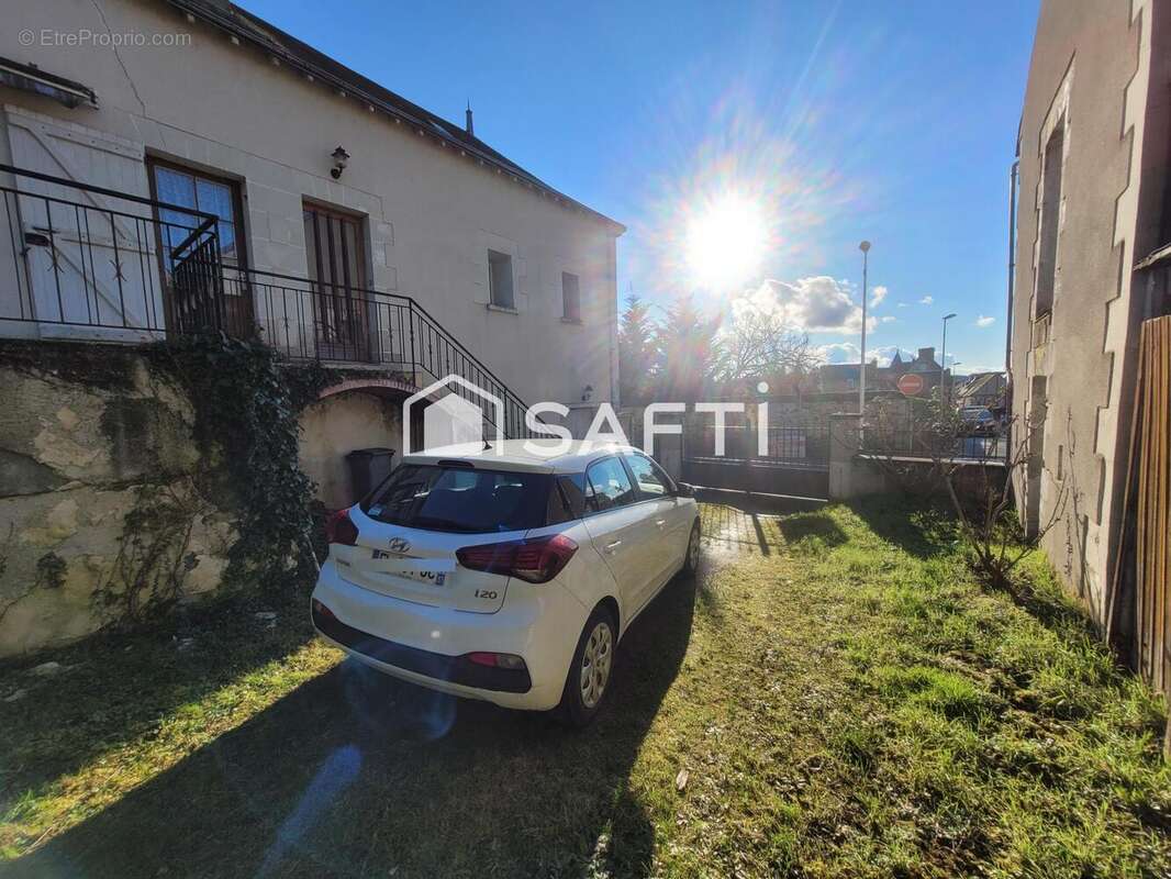 Photo 6 - Maison à DESCARTES