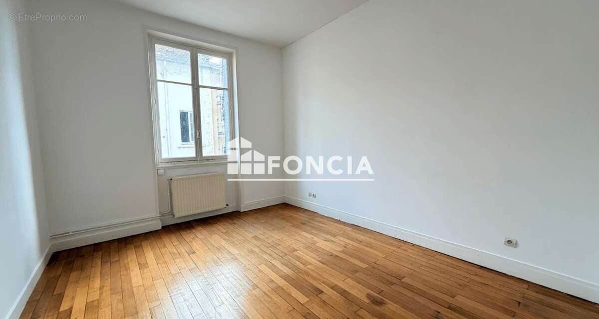 Appartement à LYON-6E