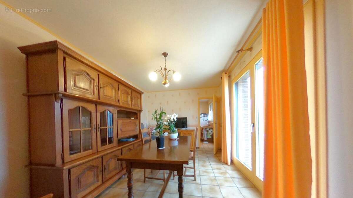 Maison à ACHIET-LE-GRAND