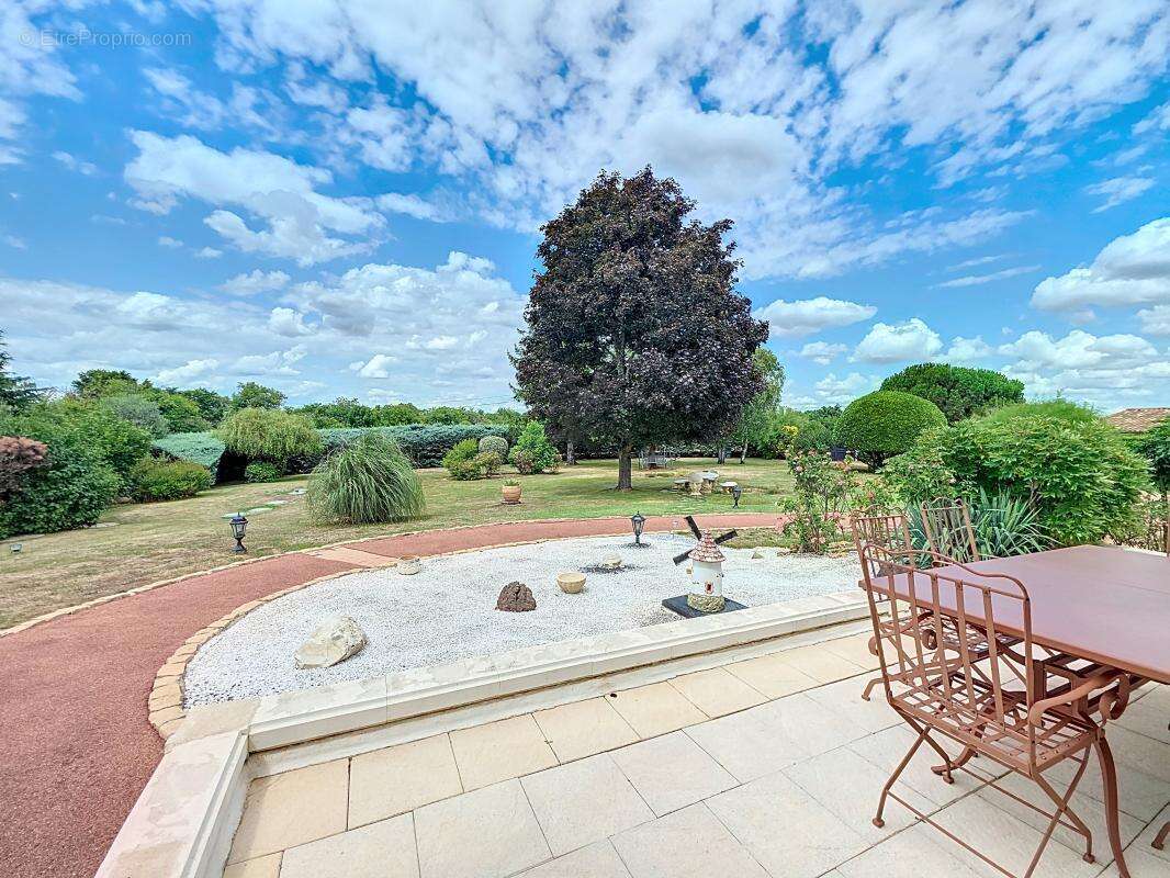 Maison à VILLETTE-DE-VIENNE