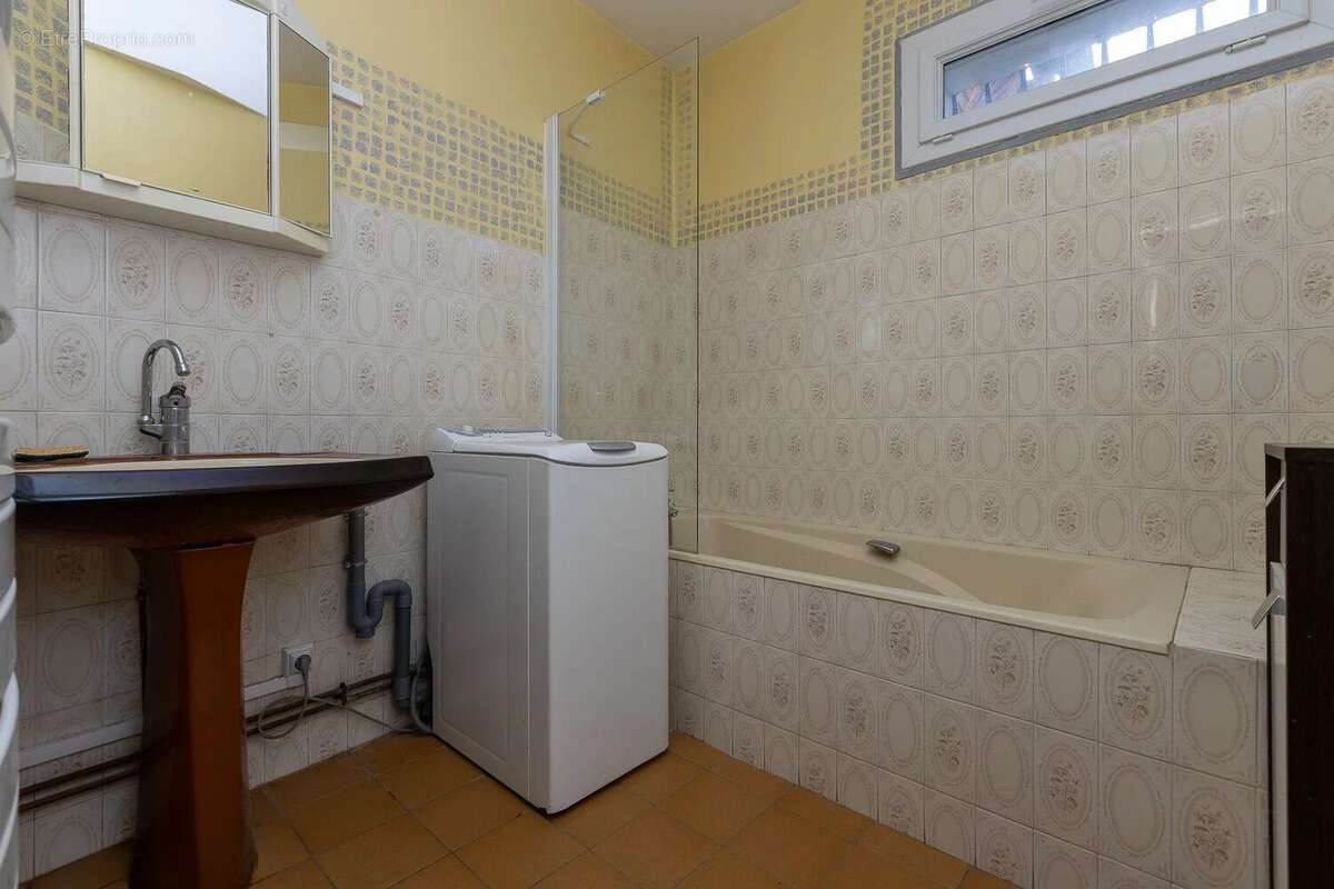 Maison à BOUVESSE-QUIRIEU