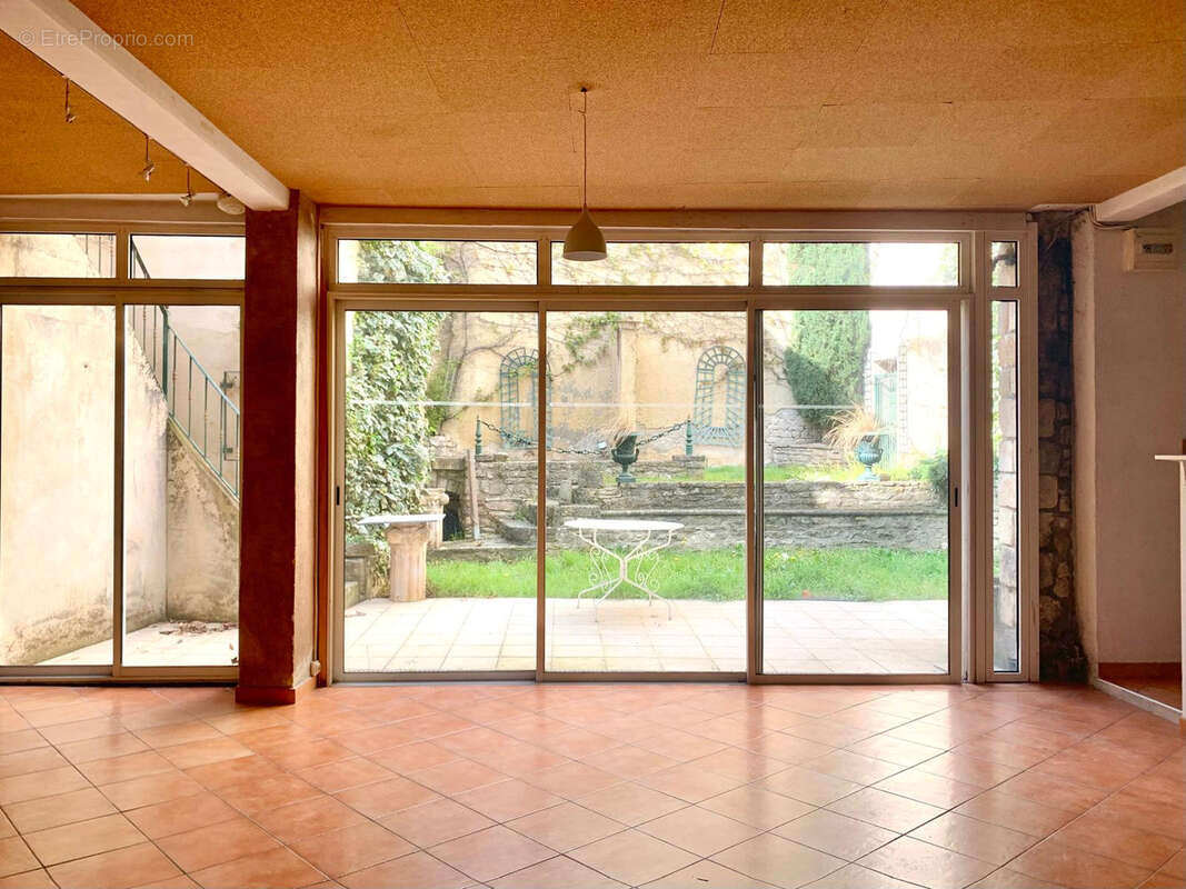 Appartement à APT