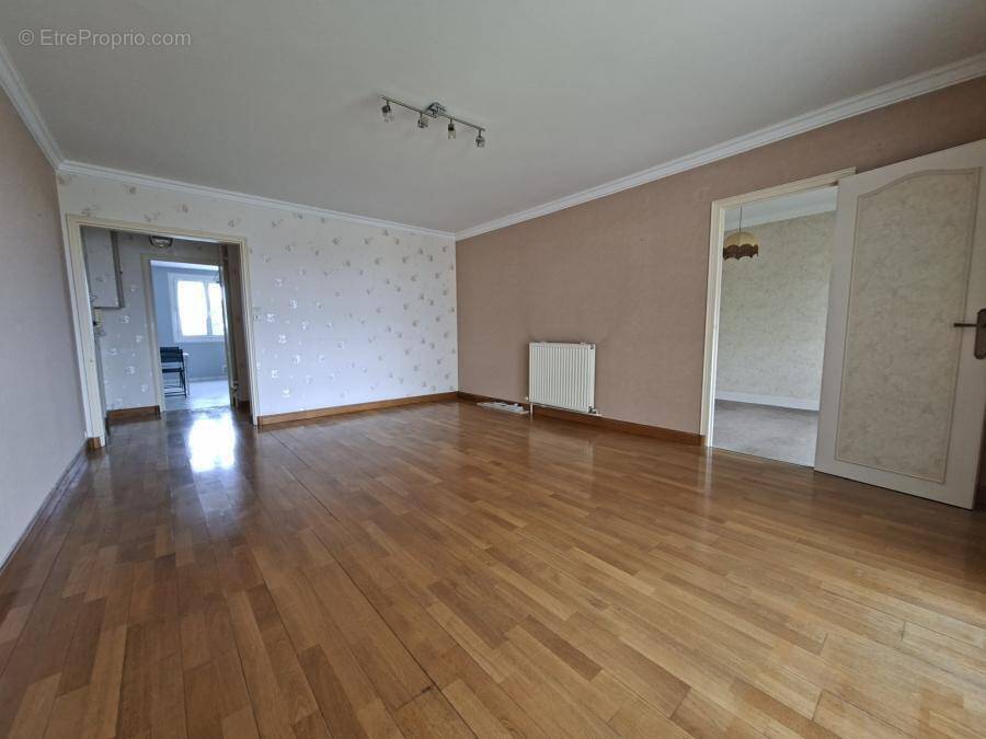 Appartement à SABLE-SUR-SARTHE