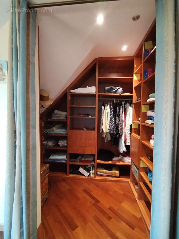 Maison à LECOUSSE