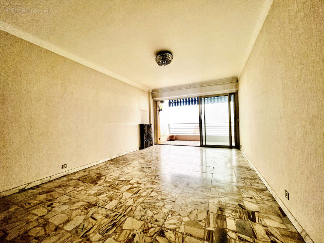 Appartement à MENTON