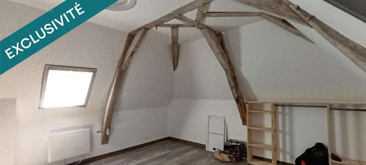 Maison 181 m² à Huismes  - photo 3