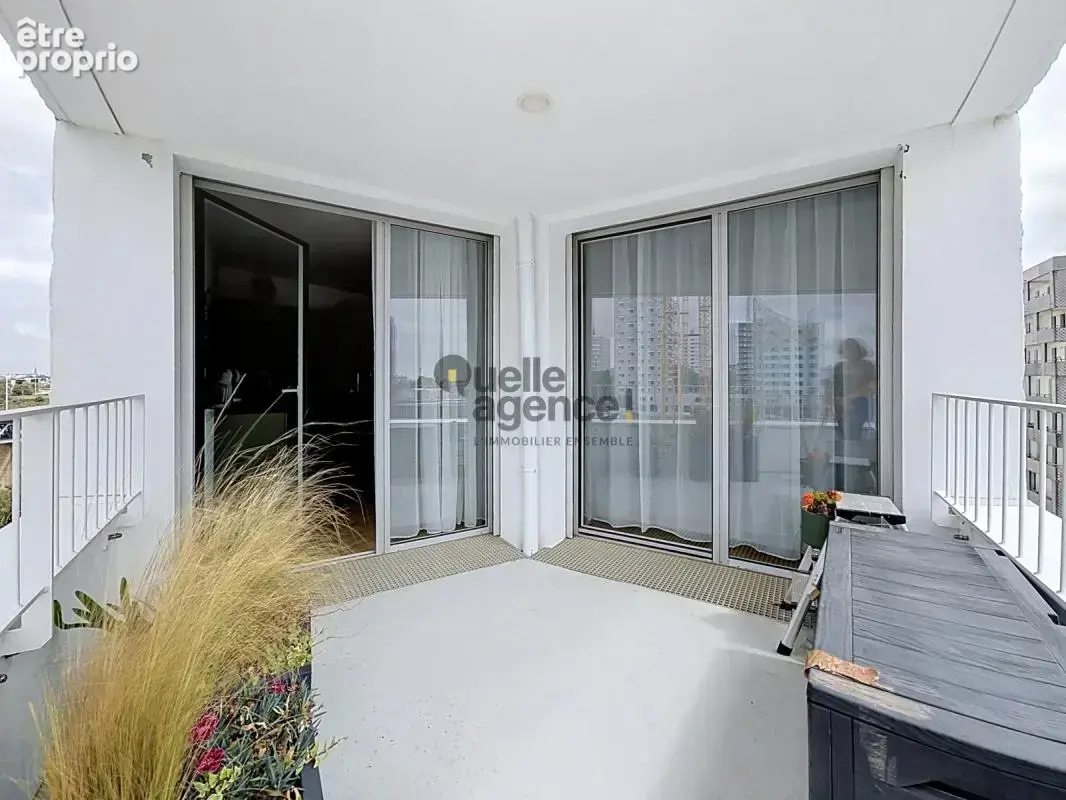 A vendre t4 - brest capucins - terrasse - ascenseur et parking privé - photo 2