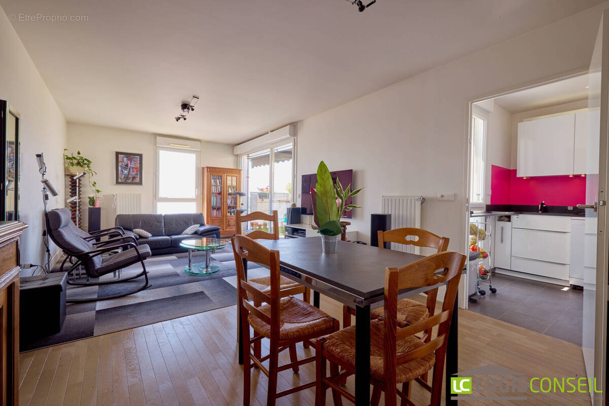 Appartement à BAGNEUX