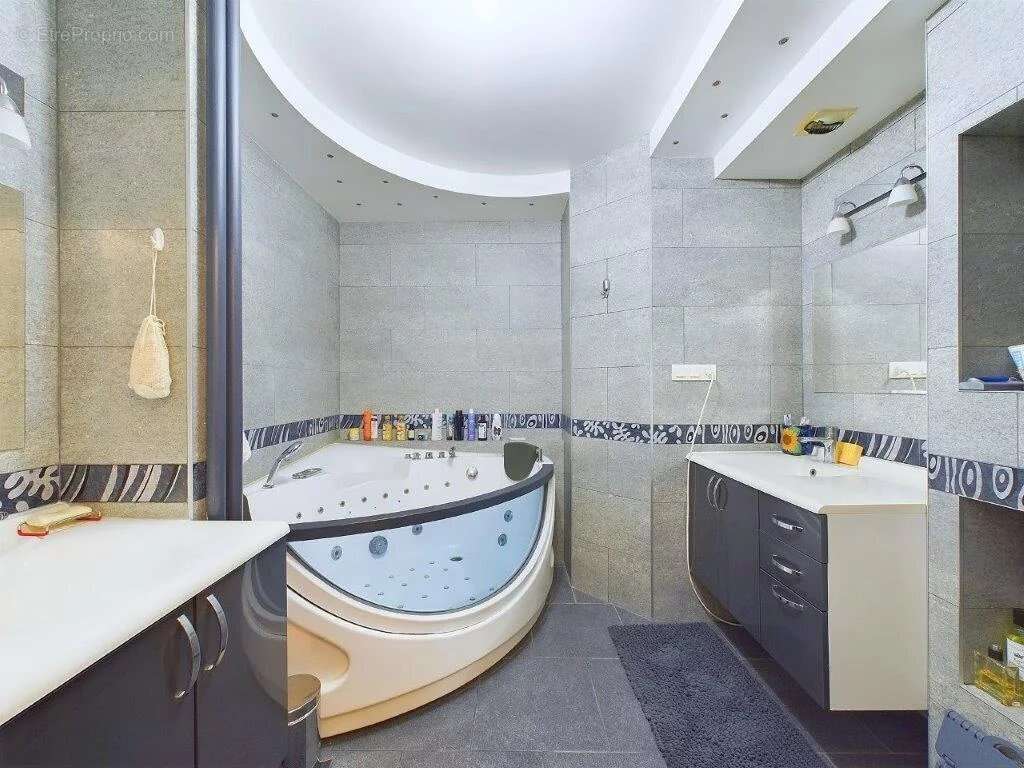 Appartement à PARIS-13E