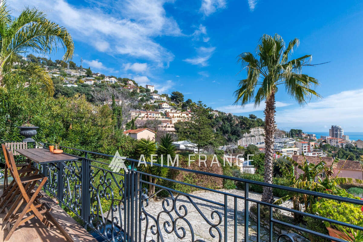 Maison à BEAUSOLEIL