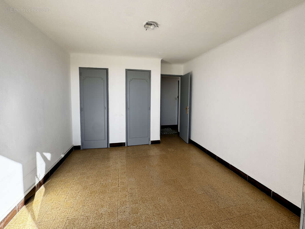 Appartement à MARSEILLE-14E