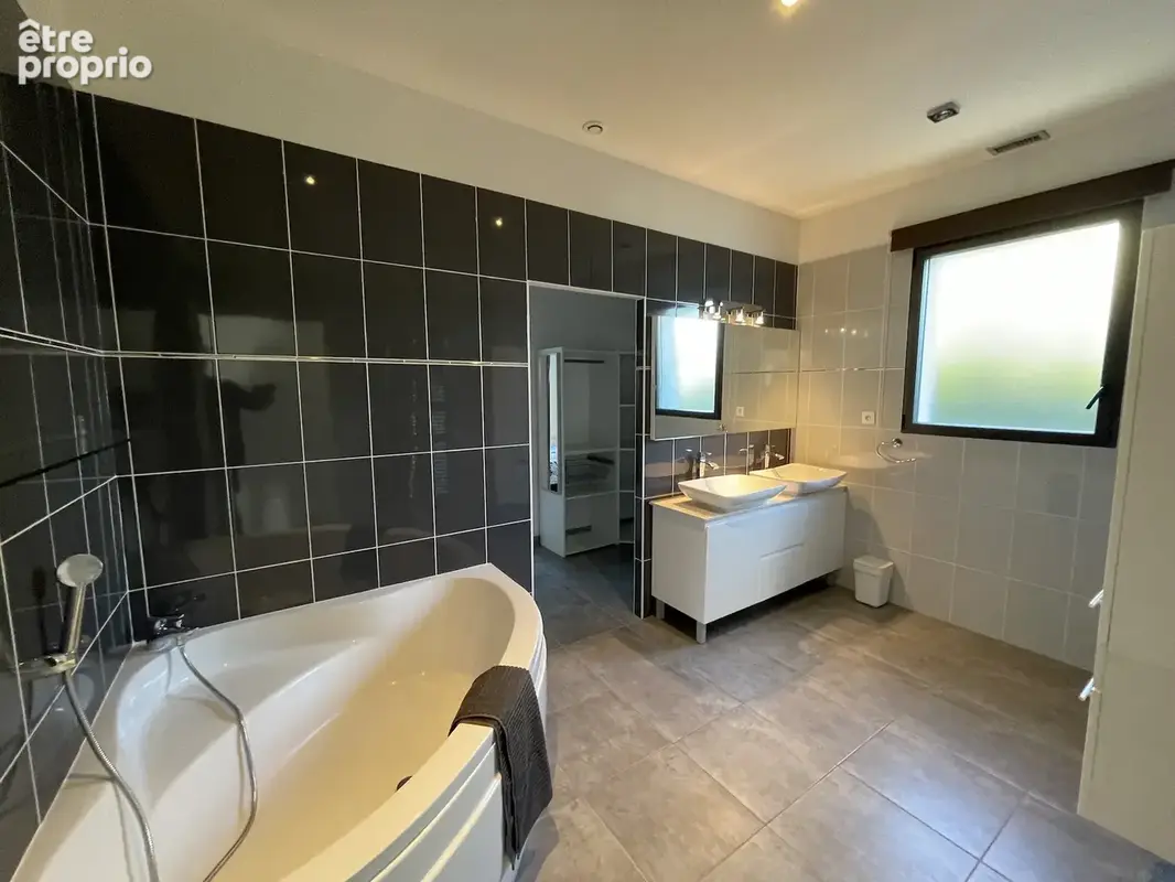 Gradignan - Rue St François Xavier - Belle Maison 4 Ch. - photo 7