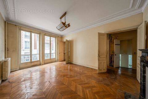 Appartement à PARIS-6E