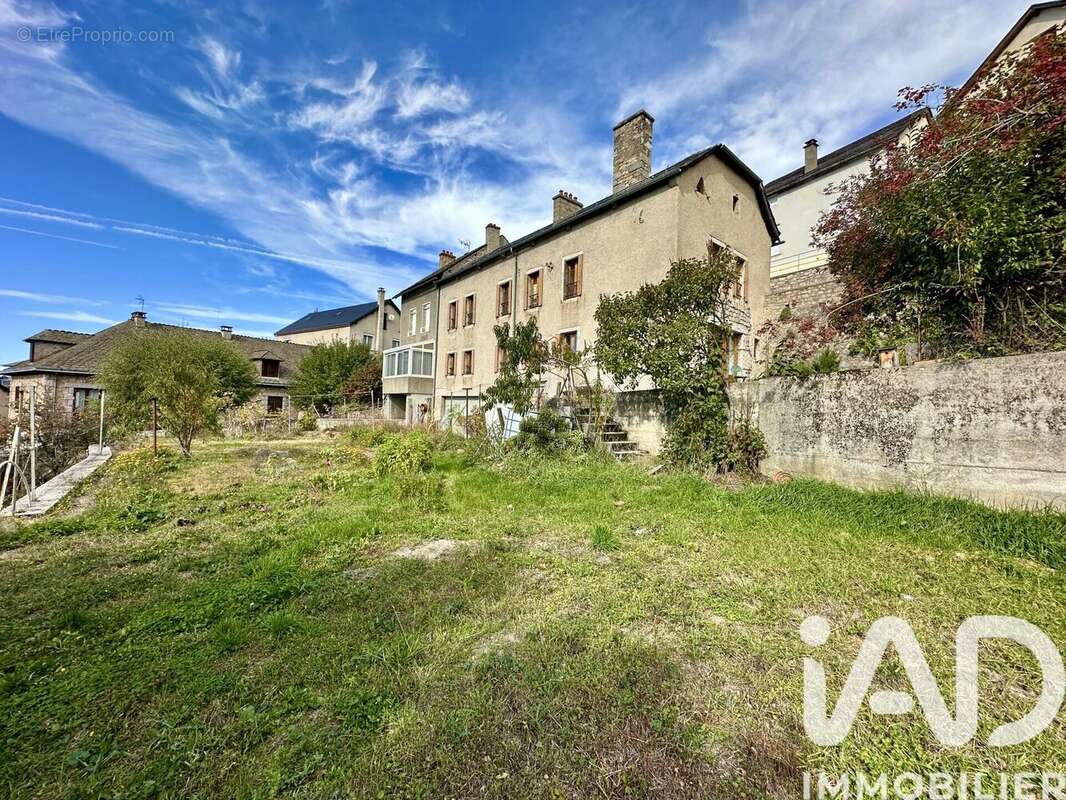 Maison 121 m² à Saint-Alban-Sur-Limagnole  - photo 6