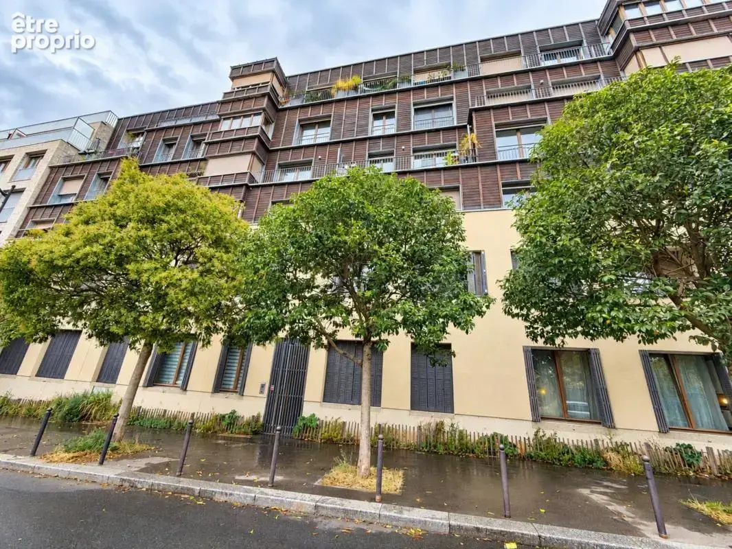 Paris 20e — Studio meublé 19 m² avec mezzanine — DPE C - photo 9