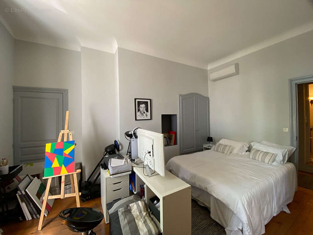 Appartement à CARCASSONNE