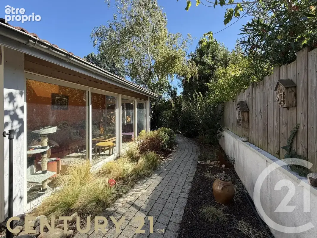 Maison 4 pièces 134 m² à vendre à Fontaines-Sur-Saone (69270) - photo 3