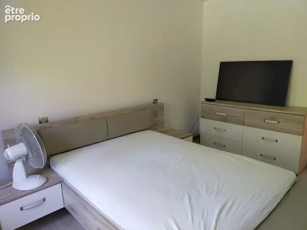 Venez découvrir cette agréable maison récente de plan pied sur un terrain de 2035 m2 en campagne - photo 9
