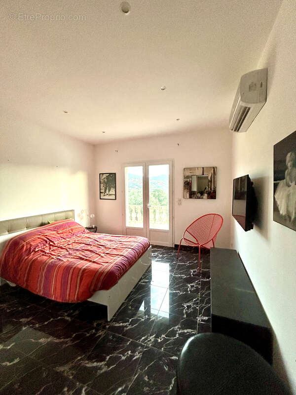 Maison à GROSSETO-PRUGNA