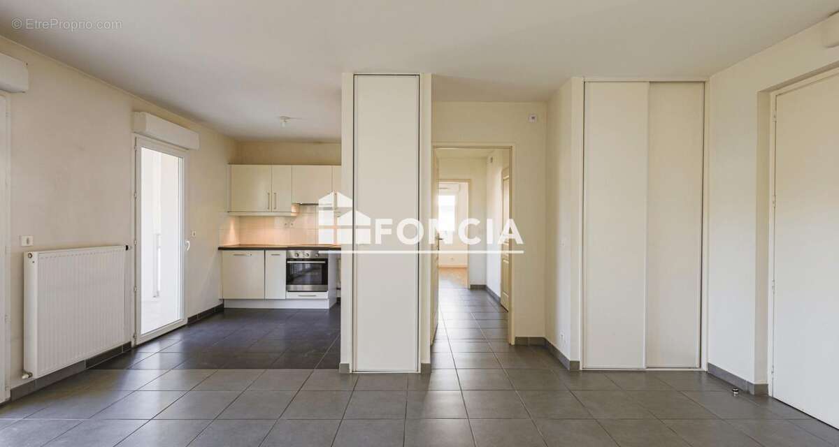 Appartement à GIERES