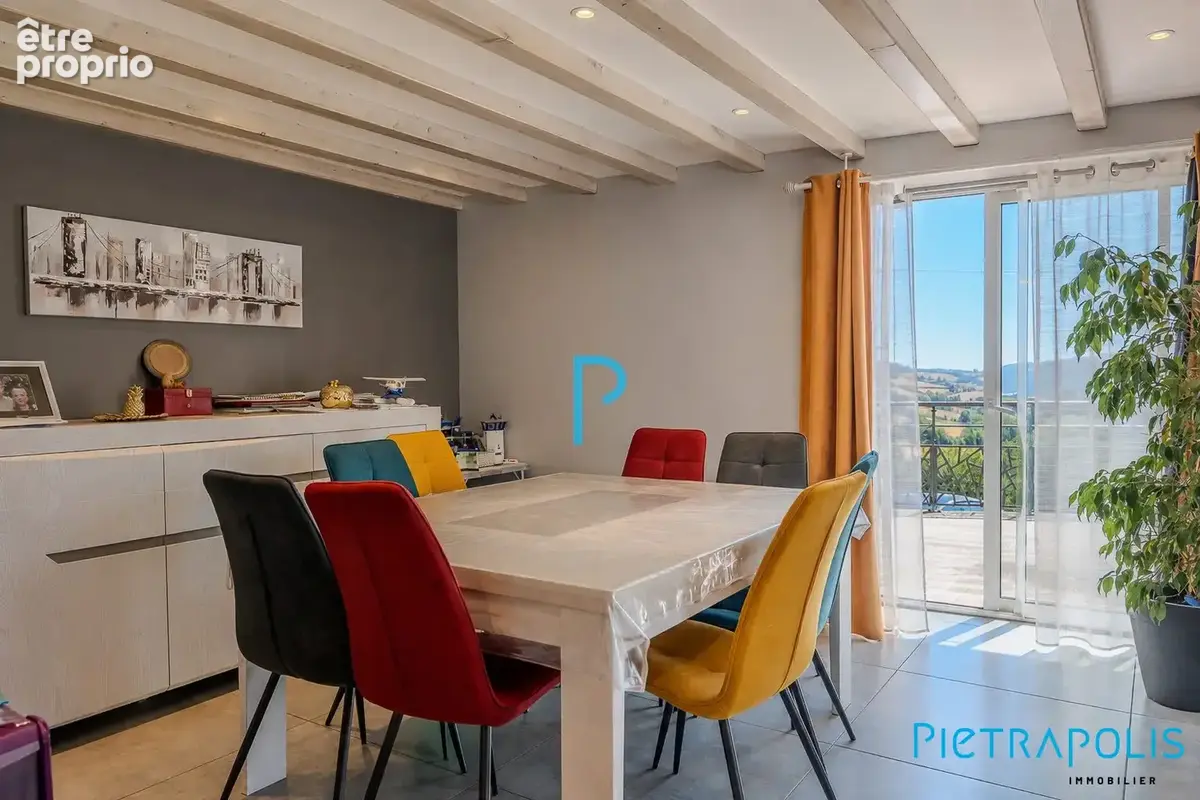 Maison 129 m² à Violay  - photo 2