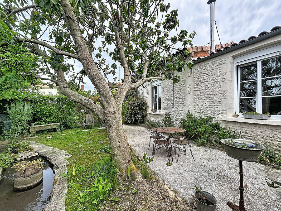 Maison à TONNAY-CHARENTE