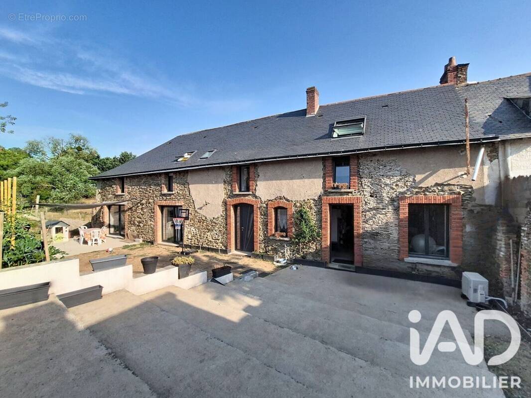 Photo 1 - Maison à CHEMILLE