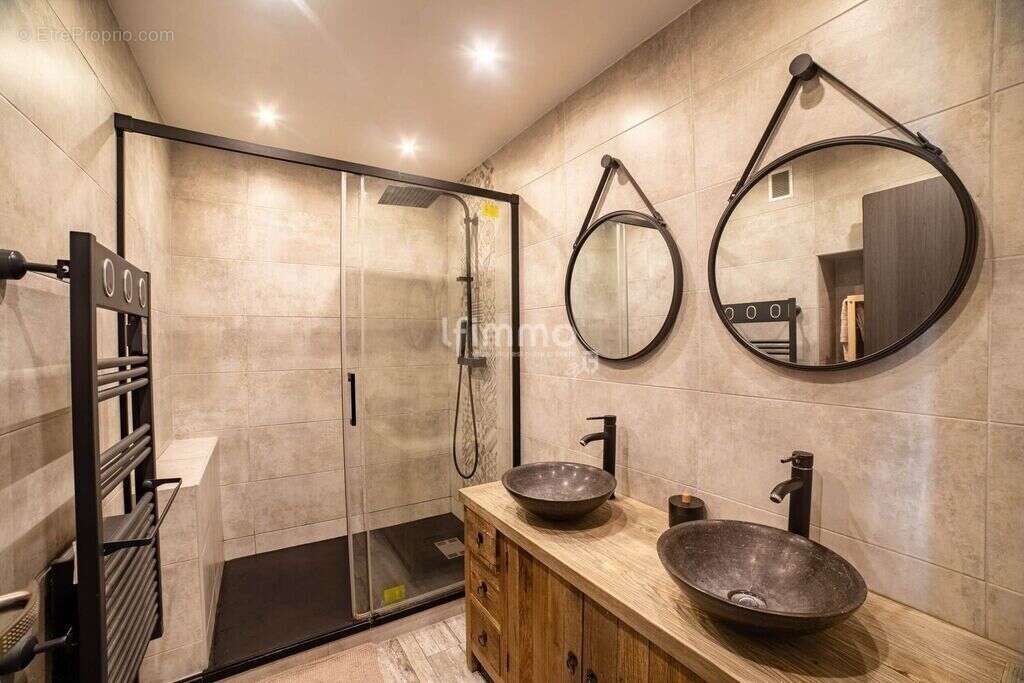 Appartement à MARSEILLE-10E