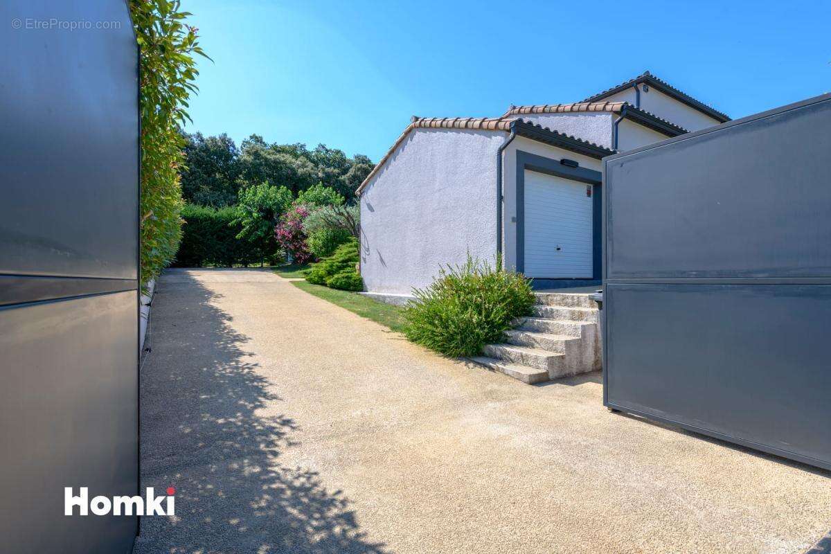 Villa 4 pièces de 100m² avec piscine piscine et garage sur Quissac - photo 13