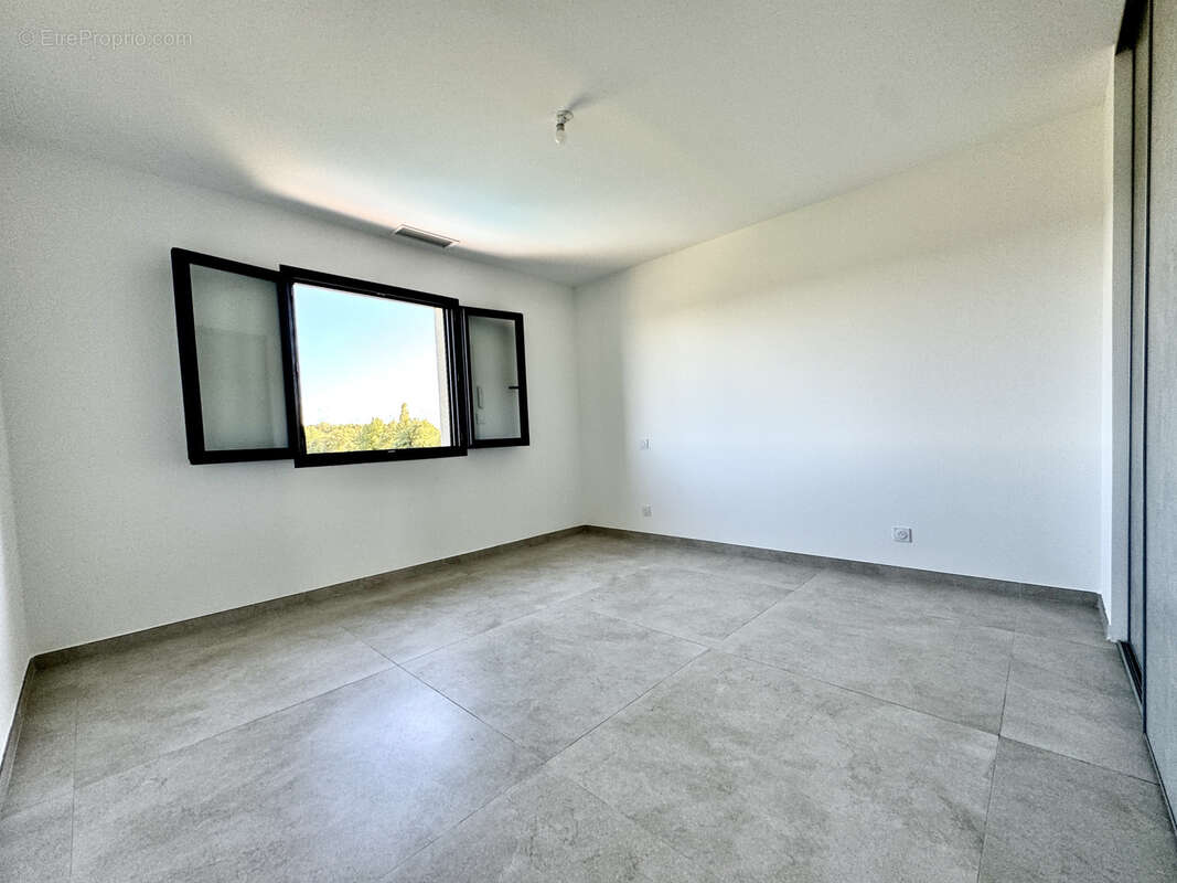 Maison à ARPAILLARGUES-ET-AUREILLAC