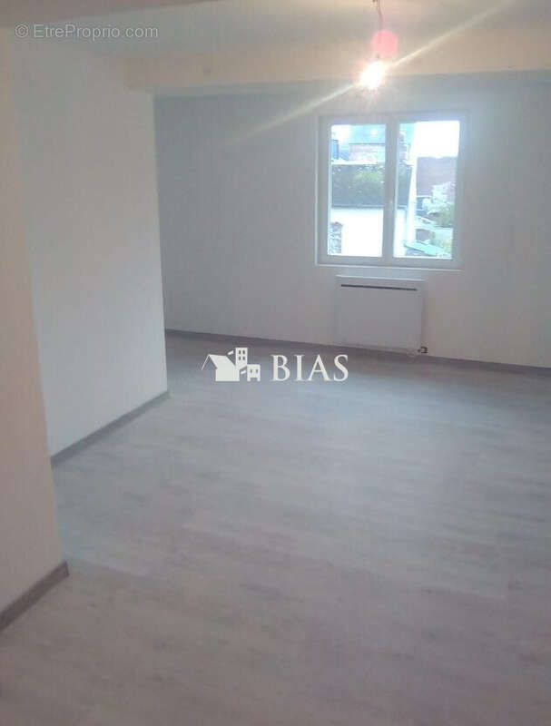 Appartement à QUILLEBEUF-SUR-SEINE