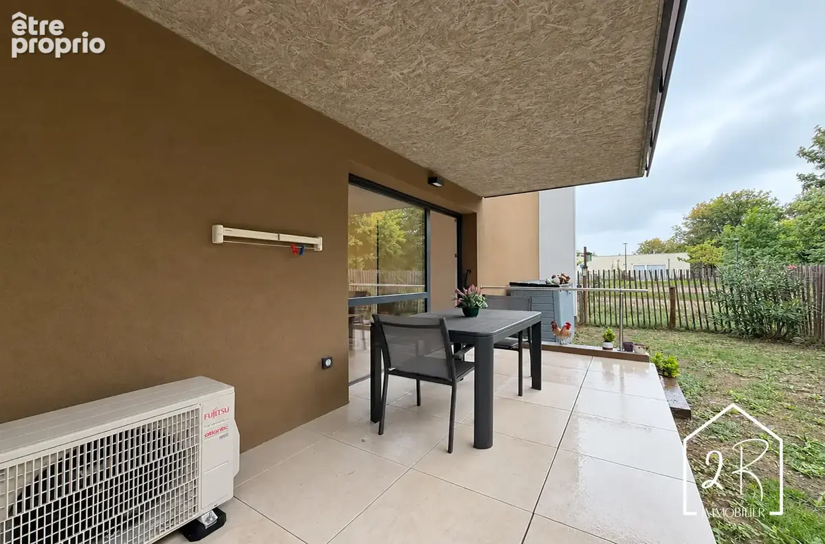 T2 - 42 m2 - rez-de-jardin - parking - photo 4